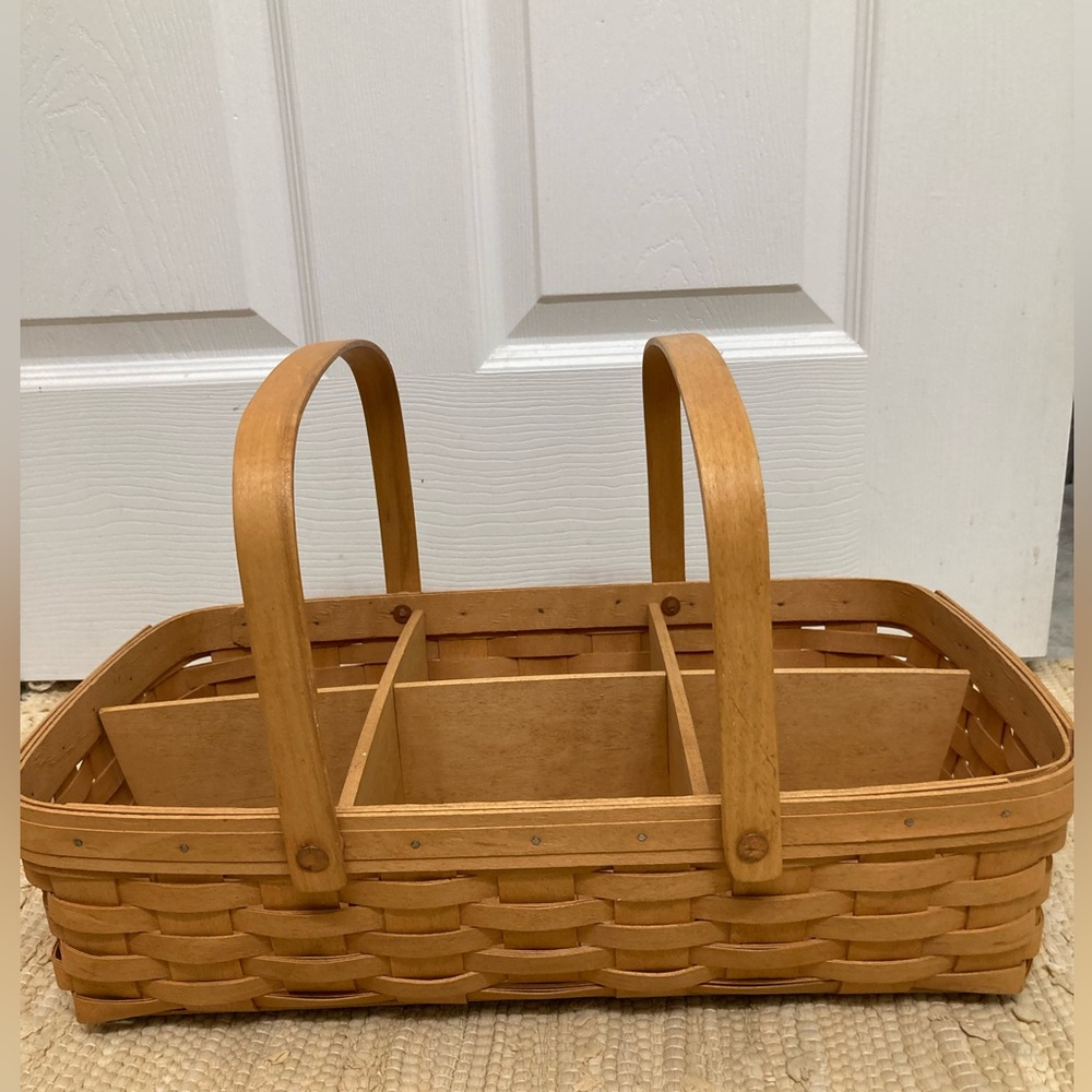 1996 Longaberger Medium Gathering Basket RETIRED